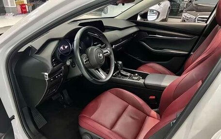 Mazda 3, 2022 год, 2 317 000 рублей, 8 фотография