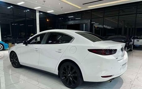 Mazda 3, 2022 год, 2 317 000 рублей, 5 фотография