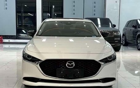 Mazda 3, 2022 год, 2 317 000 рублей, 2 фотография