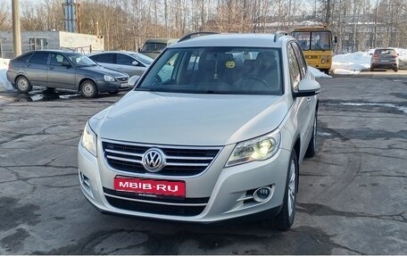 Volkswagen Tiguan I, 2010 год, 905 000 рублей, 1 фотография