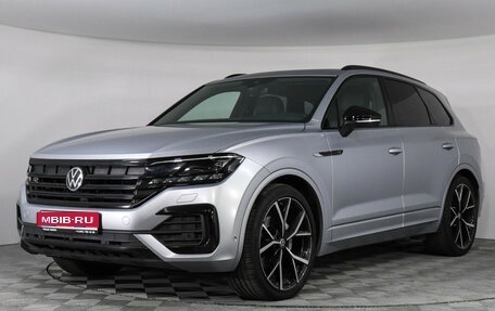 Volkswagen Touareg III, 2022 год, 8 900 000 рублей, 1 фотография