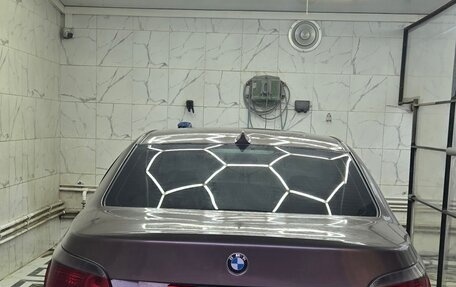 BMW 5 серия, 2004 год, 830 000 рублей, 12 фотография