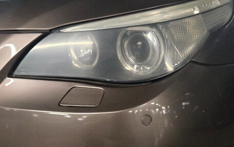 BMW 5 серия, 2004 год, 830 000 рублей, 16 фотография