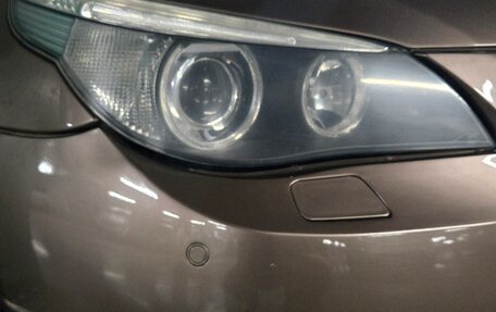 BMW 5 серия, 2004 год, 830 000 рублей, 17 фотография