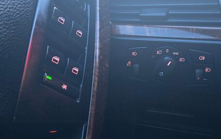 BMW 5 серия, 2004 год, 830 000 рублей, 23 фотография