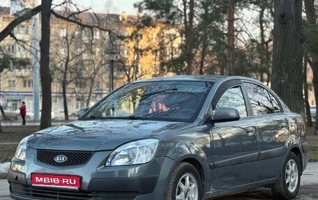 KIA Rio II, 2006 год, 310 000 рублей, 1 фотография