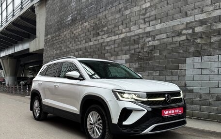 Volkswagen Taos, 2022 год, 4 200 000 рублей, 1 фотография