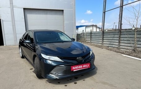Toyota Camry, 2020 год, 3 290 000 рублей, 3 фотография
