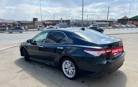 Toyota Camry, 2020 год, 3 290 000 рублей, 6 фотография