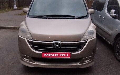 Honda Stepwgn III, 2005 год, 885 000 рублей, 1 фотография