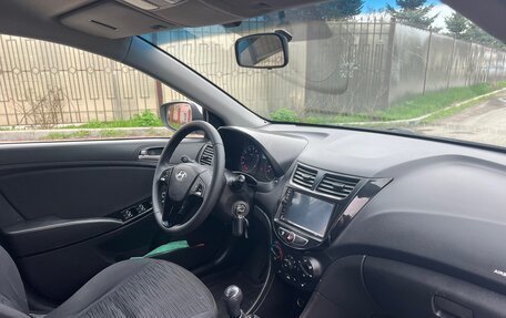 Hyundai Solaris II рестайлинг, 2014 год, 690 000 рублей, 12 фотография