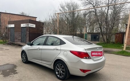 Hyundai Solaris II рестайлинг, 2014 год, 690 000 рублей, 9 фотография