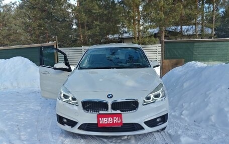 BMW 2 серия Grand Tourer F46 рестайлинг, 2015 год, 1 380 000 рублей, 1 фотография