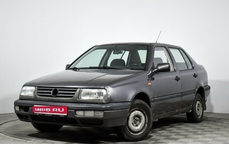 Volkswagen Vento, 1993 год, 120 000 рублей, 1 фотография