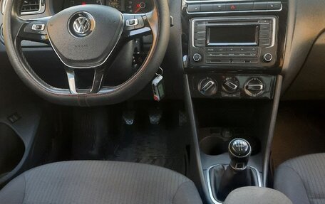 Volkswagen Polo VI (EU Market), 2018 год, 687 000 рублей, 3 фотография