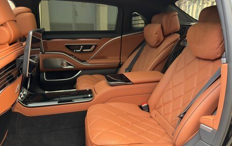 Mercedes-Benz Maybach S-Класс, 2022 год, 24 500 000 рублей, 38 фотография