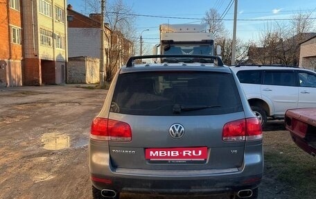 Volkswagen Touareg III, 2005 год, 700 000 рублей, 3 фотография