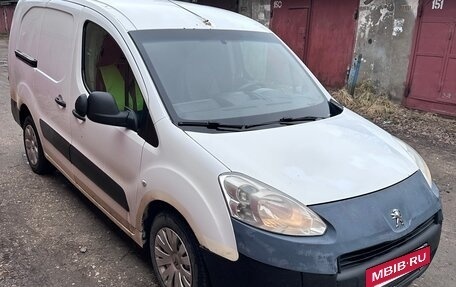 Peugeot Partner II рестайлинг 2, 2013 год, 650 000 рублей, 4 фотография