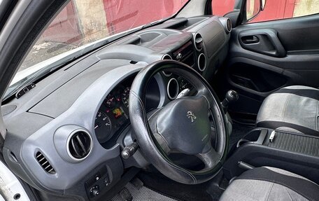 Peugeot Partner II рестайлинг 2, 2013 год, 650 000 рублей, 9 фотография