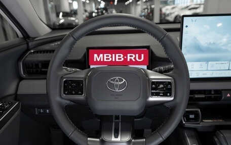 Toyota RAV4, 2026 год, 4 900 000 рублей, 11 фотография