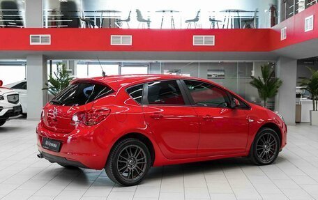 Opel Astra J, 2012 год, 695 000 рублей, 2 фотография