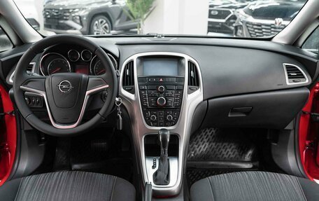 Opel Astra J, 2012 год, 695 000 рублей, 6 фотография