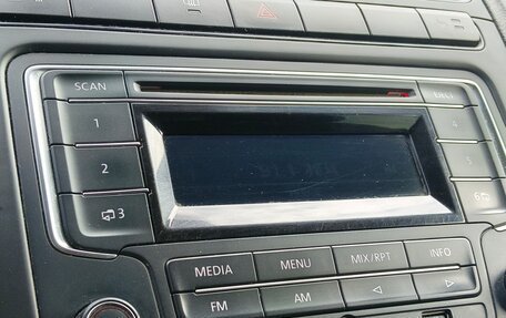 Volkswagen Polo VI (EU Market), 2012 год, 490 000 рублей, 14 фотография