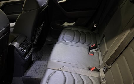 Volkswagen Touareg III, 2019 год, 5 100 000 рублей, 9 фотография