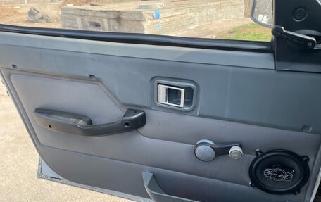 ИЖ 2126 «Ода», 2004 год, 75 000 рублей, 16 фотография