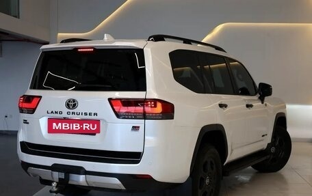 Toyota Land Cruiser, 2025 год, 14 950 000 рублей, 6 фотография