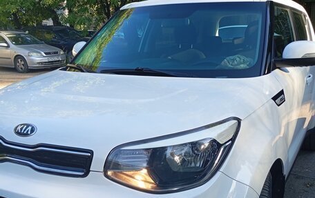 KIA Soul II рестайлинг, 2017 год, 1 270 000 рублей, 5 фотография