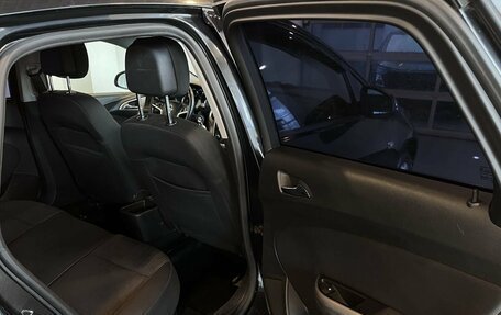 Opel Astra J, 2011 год, 347 000 рублей, 26 фотография