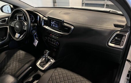 KIA cee'd III, 2019 год, 1 250 000 рублей, 12 фотография