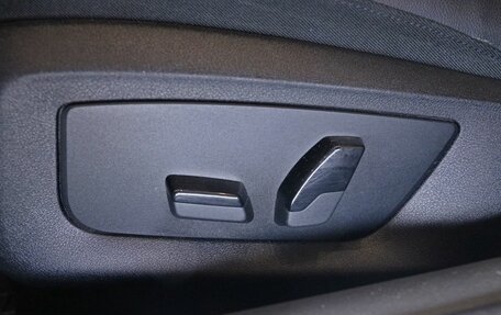 BMW 5 серия, 2018 год, 3 490 000 рублей, 11 фотография