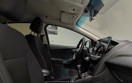 Ford Focus III, 2017 год, 1 015 000 рублей, 11 фотография