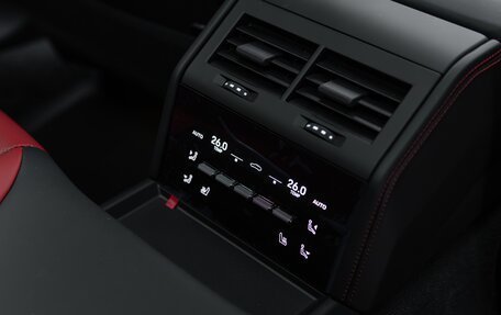 Porsche Panamera, 2026 год, 29 500 000 рублей, 39 фотография