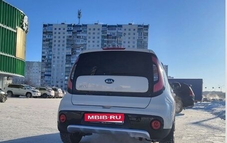 KIA Soul II рестайлинг, 2018 год, 1 680 000 рублей, 2 фотография