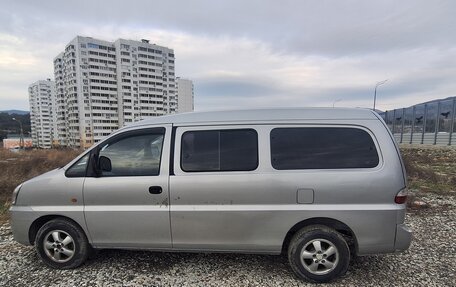 Hyundai Starex I рестайлинг, 2007 год, 650 000 рублей, 3 фотография