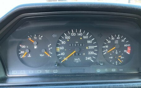 Mercedes-Benz E-Класс, 1993 год, 220 000 рублей, 12 фотография