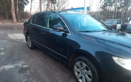 Skoda Superb III рестайлинг, 2012 год, 1 200 000 рублей, 4 фотография