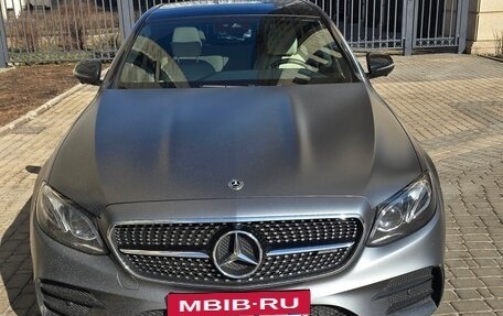 Mercedes-Benz E-Класс AMG, 2018 год, 8 050 000 рублей, 2 фотография