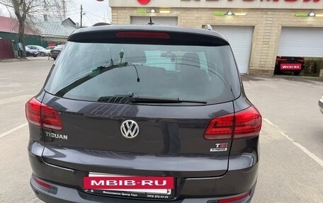 Volkswagen Tiguan I, 2016 год, 1 650 000 рублей, 2 фотография
