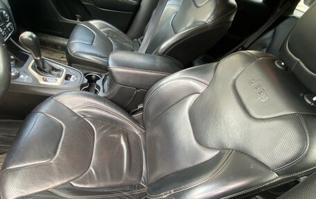 Jeep Cherokee, 2014 год, 1 490 000 рублей, 11 фотография