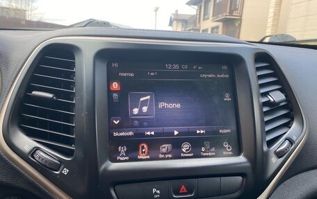 Jeep Cherokee, 2014 год, 1 490 000 рублей, 13 фотография