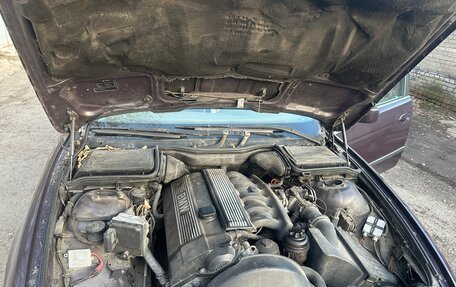 BMW 5 серия, 1996 год, 920 000 рублей, 11 фотография