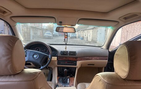 BMW 5 серия, 1996 год, 920 000 рублей, 13 фотография