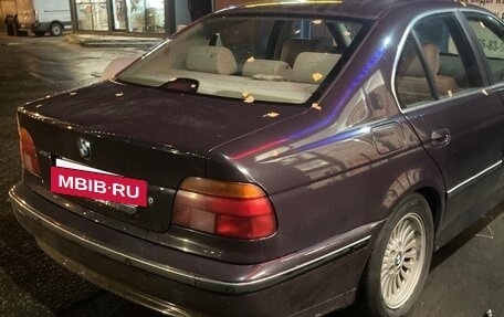 BMW 5 серия, 1996 год, 920 000 рублей, 28 фотография