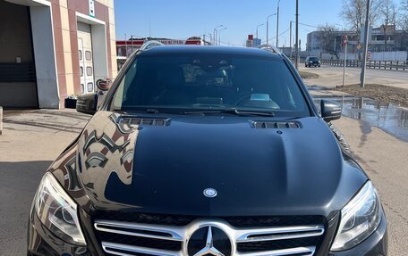 Mercedes-Benz GLE, 2016 год, 3 900 000 рублей, 2 фотография