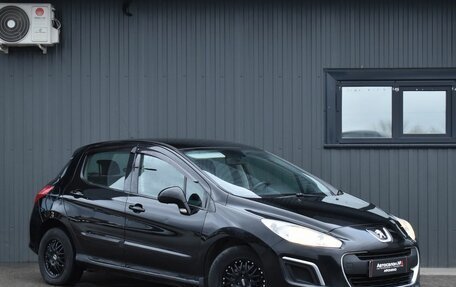 Peugeot 308 II, 2011 год, 519 999 рублей, 4 фотография