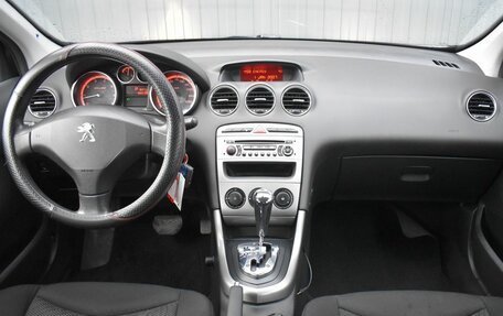 Peugeot 308 II, 2011 год, 519 999 рублей, 11 фотография